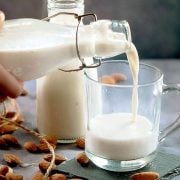how-to-make-almond-milk