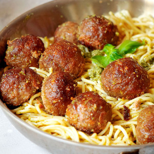 pesto-meatballs