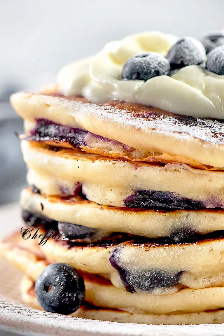 blueberry-buttermilk-pancakes