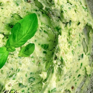 pesto butter