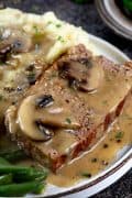 salisbury-steak-meatloaf