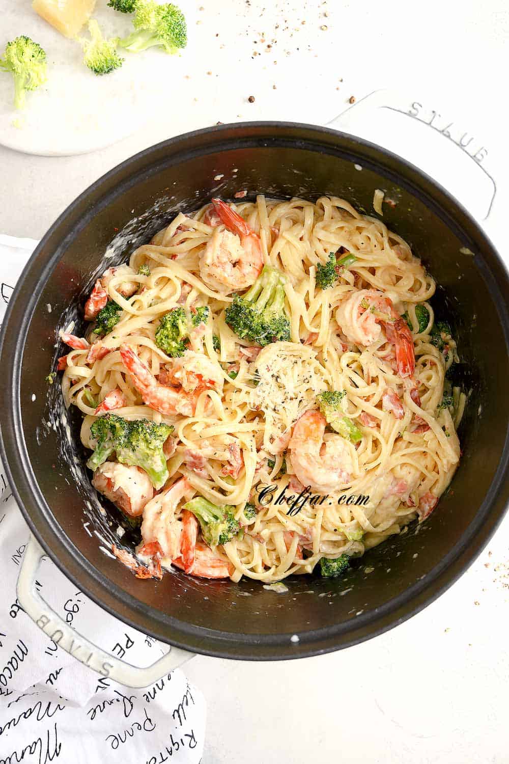 creamy shrimp and broccoli pasta
