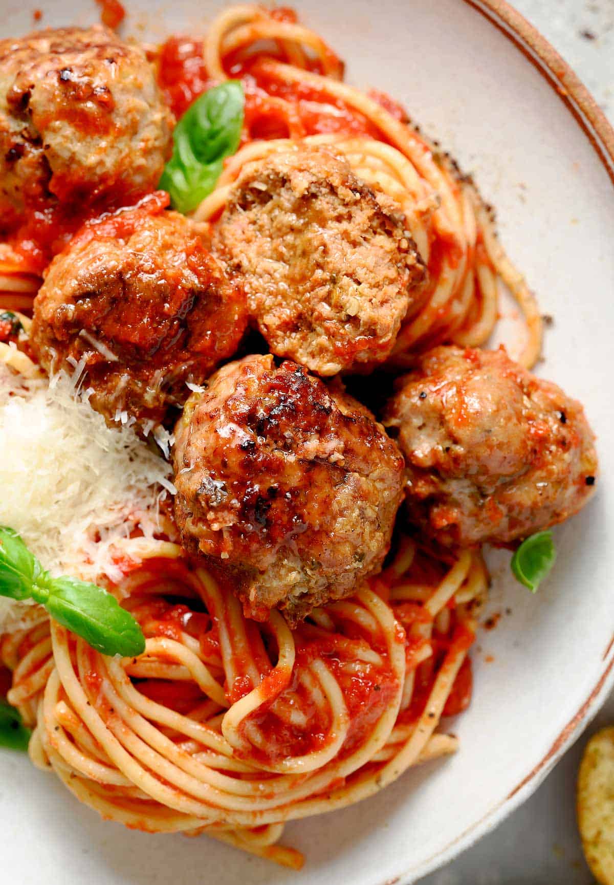 Spaghetti-and-Meatballs-Recipe-2