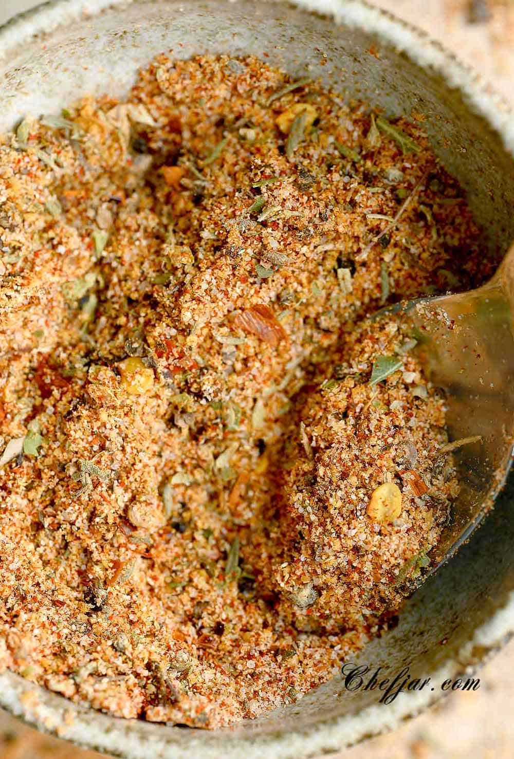 Combined meatloaf seasoning in small bowl.
