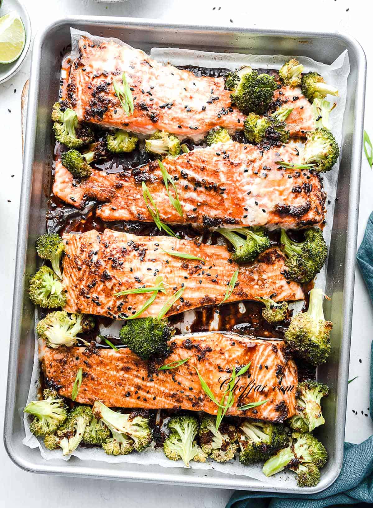 overhead shot of sheet pan salmon and broccoli 